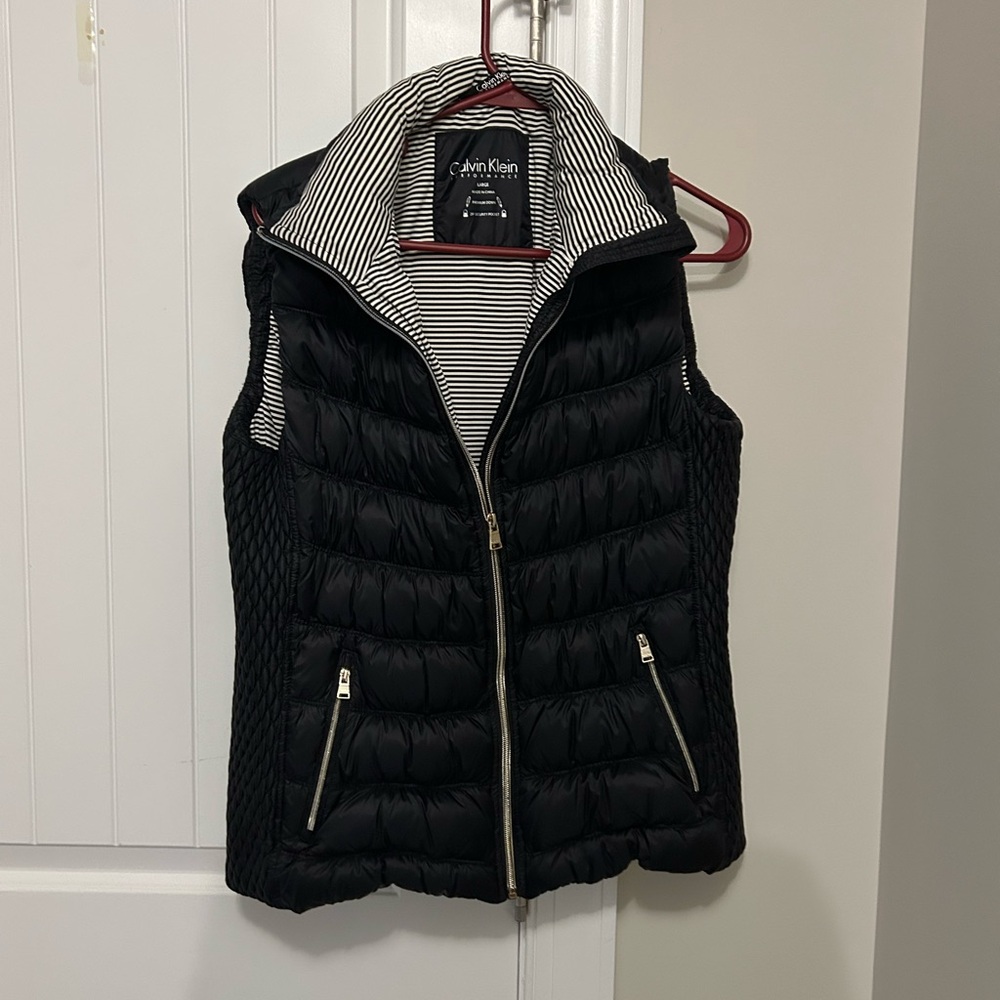 Calvin Klein Women's Black Puffer Vest